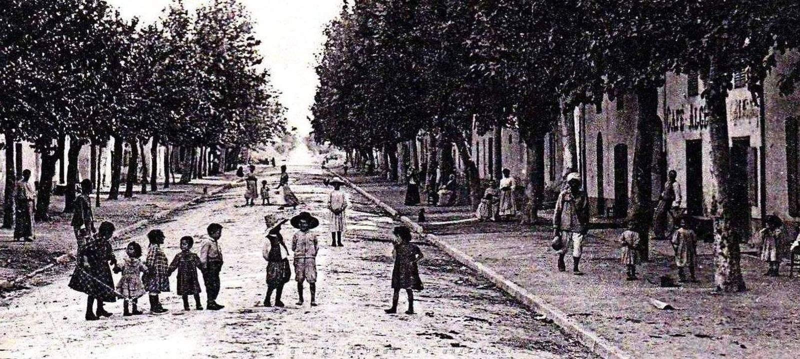1937- Souma - Pres de Blida - Rue principale2 - 1910 .jpg